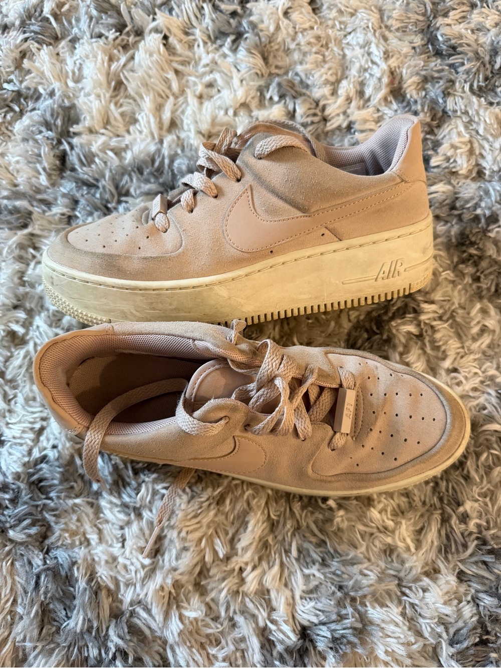 Nike Air Force 1 Sage Low 'Particle Beige' Pink